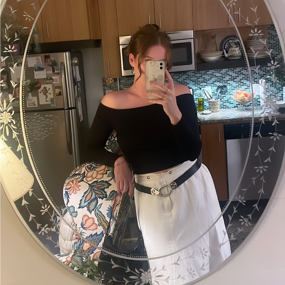 Meet your Posher, Rhee - Picture 3 of 4